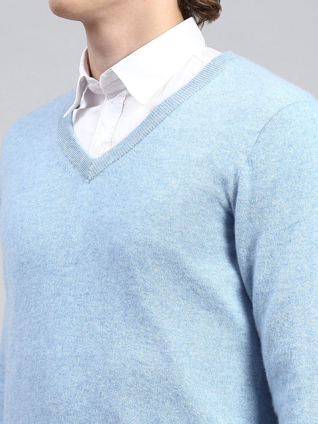 Men Blue Solid Pullover - Image 6