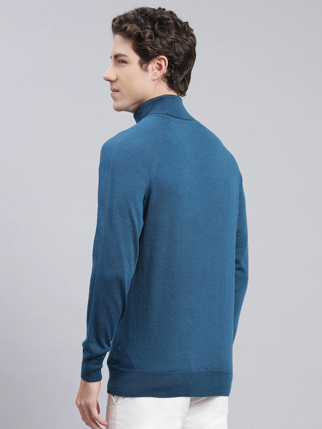 Men Blue Solid Pure wool Pullover - Image 5