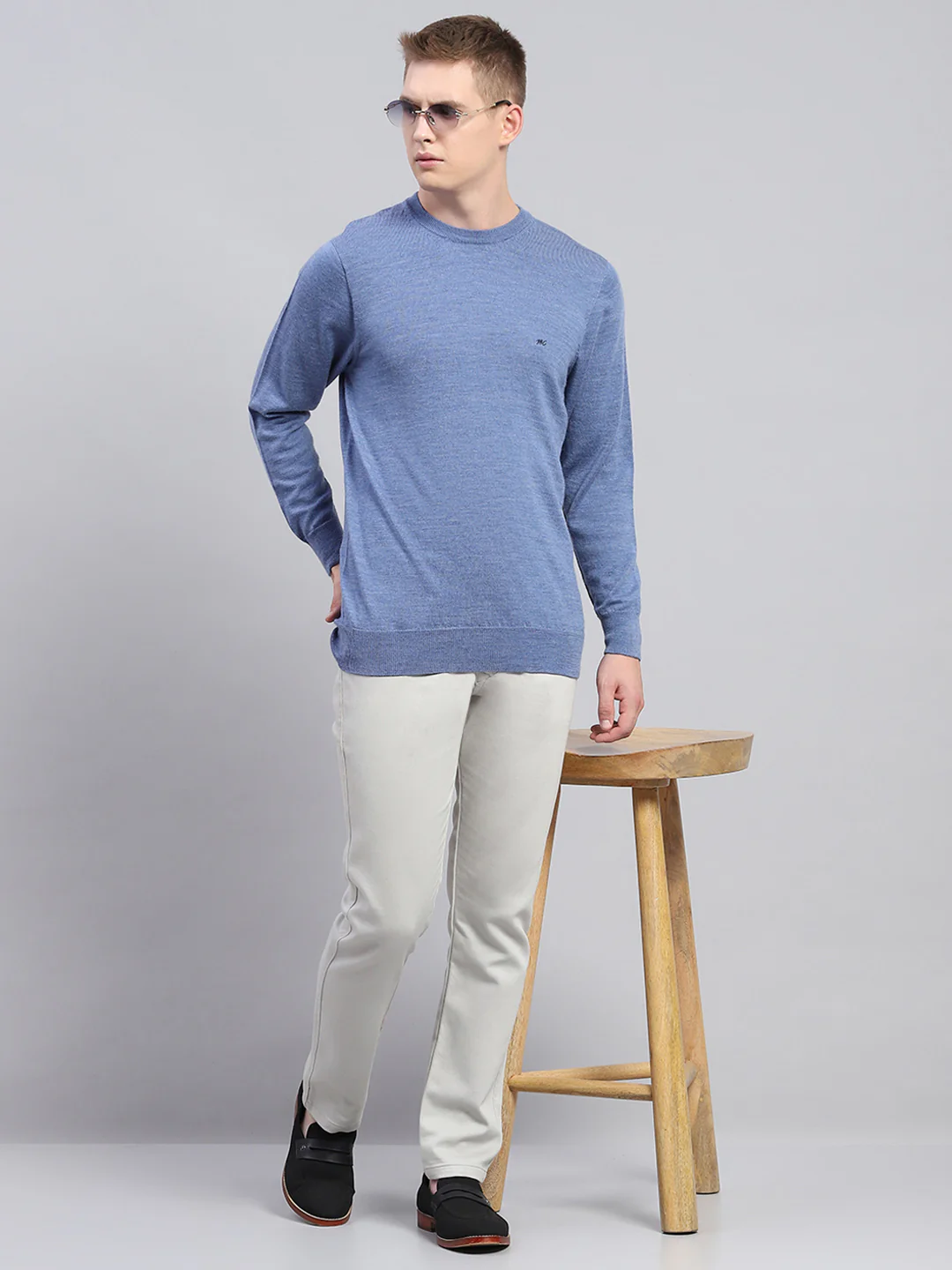 Men Blue Solid Round Neck Full Sleeve Pullover - Image 2