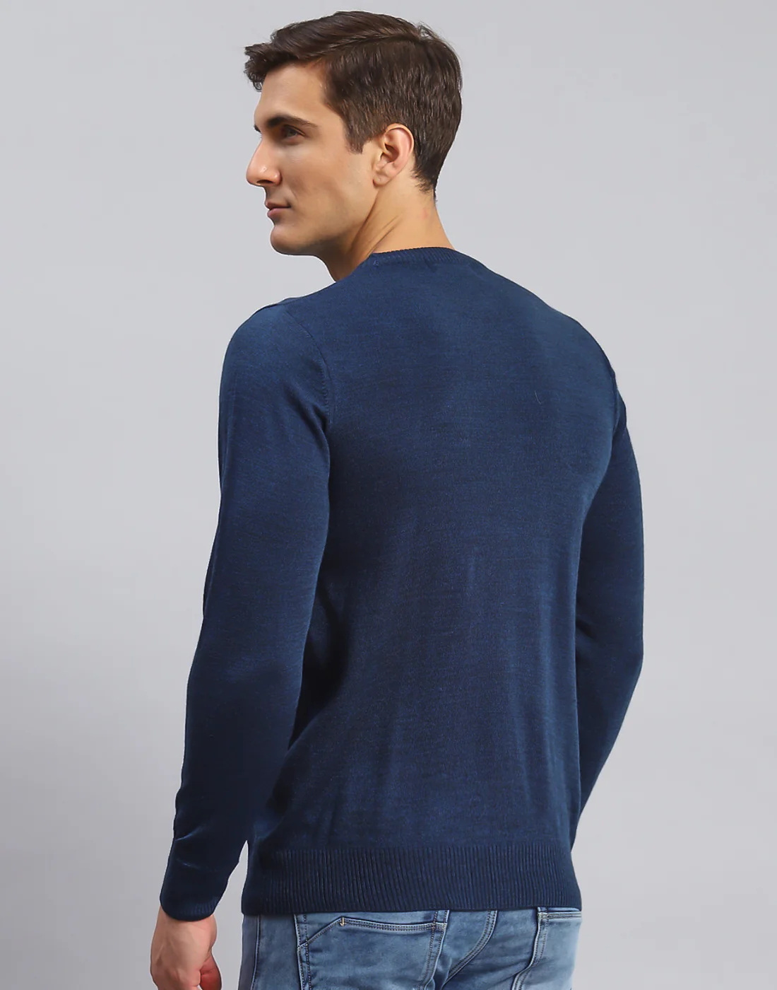 Men Blue Solid Round Neck Full Sleeve Pullover - Image 5
