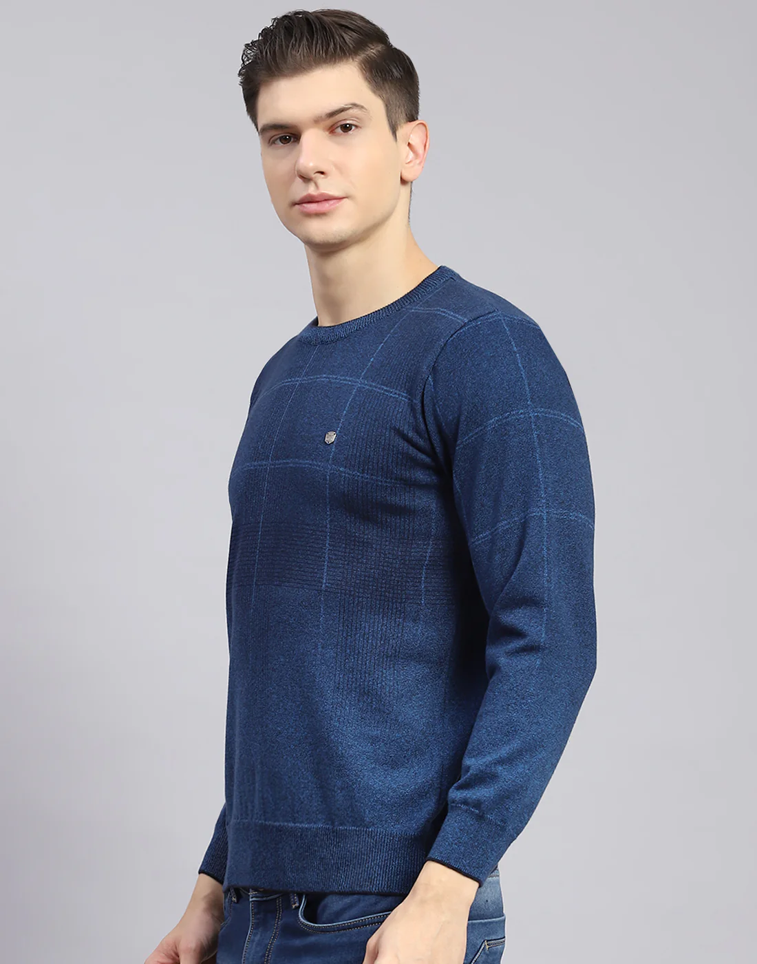 Men Blue Solid Round Neck Full Sleeve Sweater - Image 5