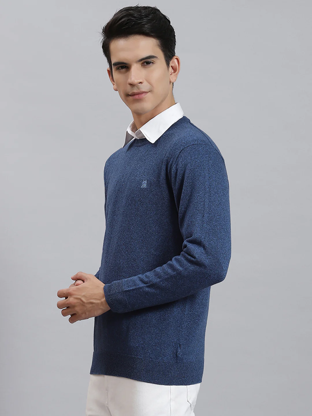 Men Blue Solid Round Neck Full Sleeve Sweaters/Pullovers - Image 3