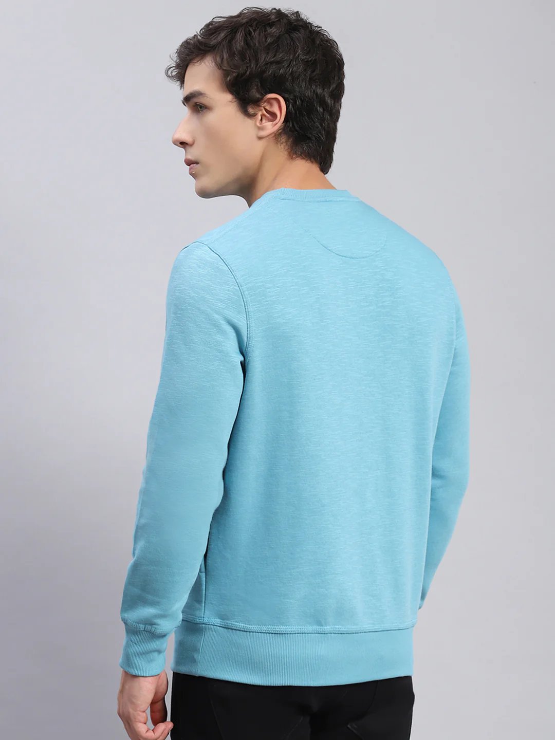 Men Blue Solid Round Neck Full Sleeve Sweatshirts - Image 5