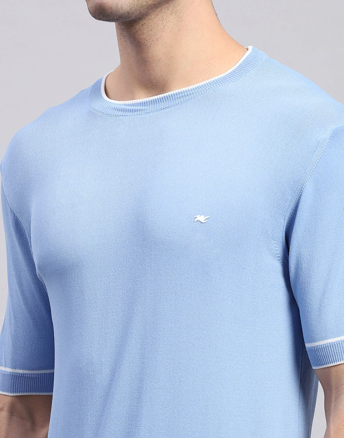 Men Blue Solid Round Neck Half Sleeve T-Shirt - Image 6