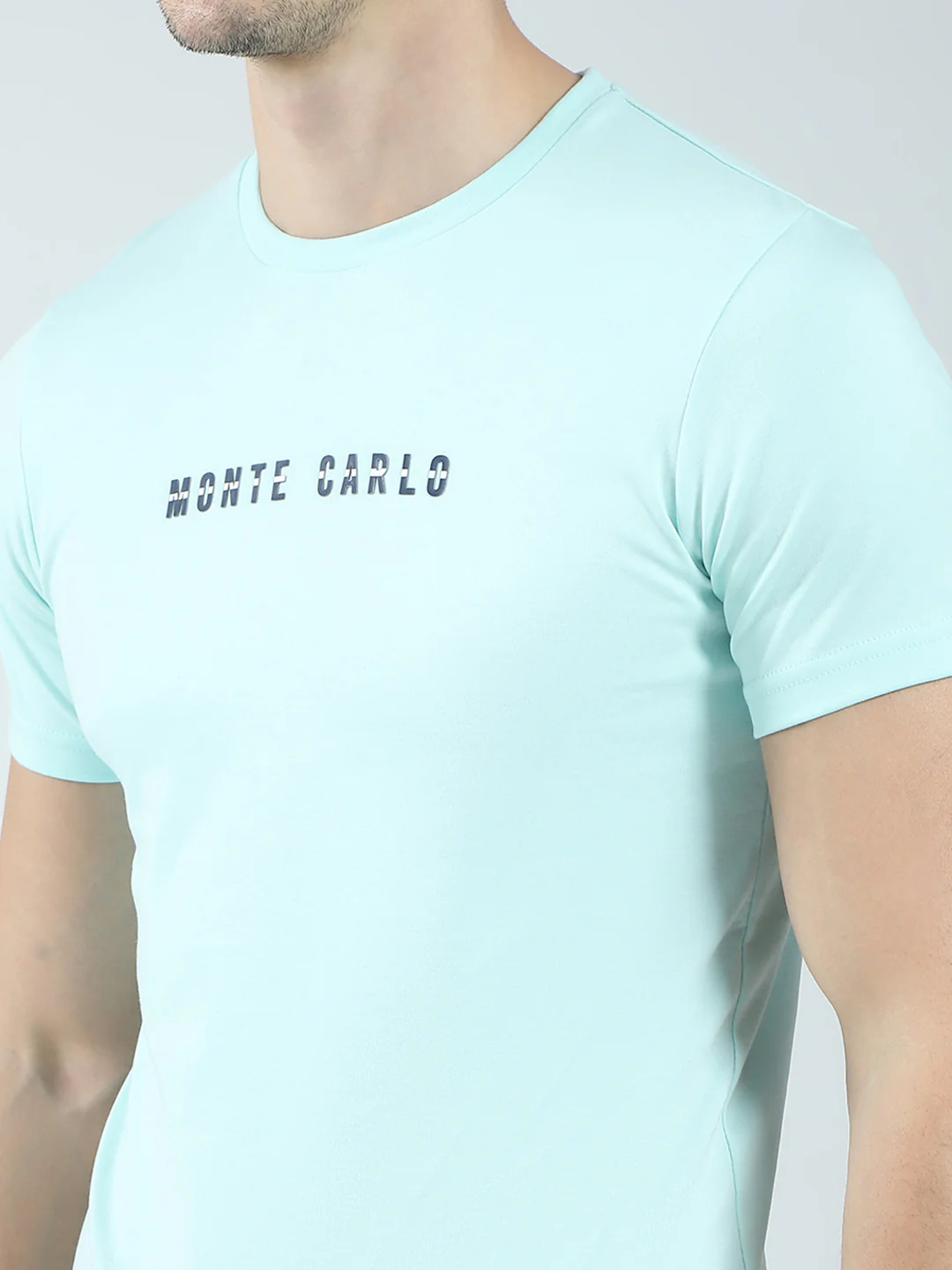Men Blue Solid Round Neck Half Sleeve T-Shirt - Image 7