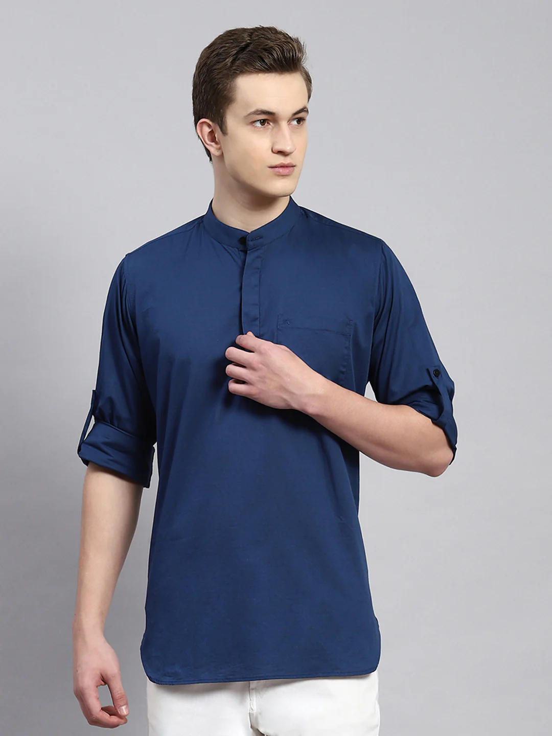Men Blue Solid Shirt - Image 2