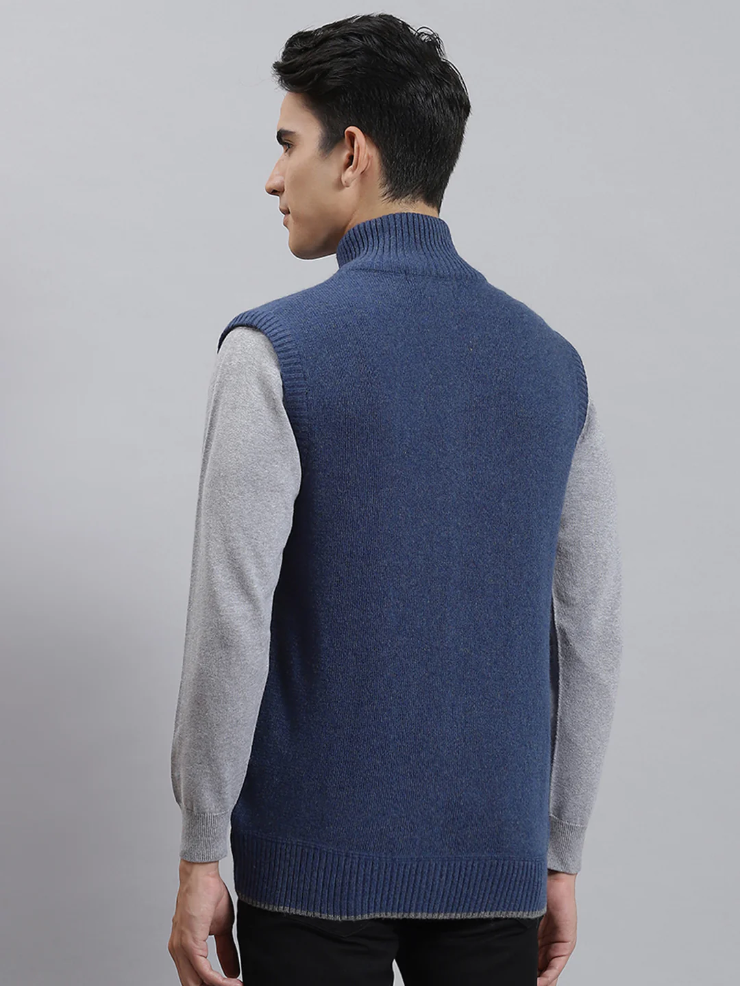 Men Blue Solid Stand Collar Sleeveless Sweaters/Pullovers - Image 5
