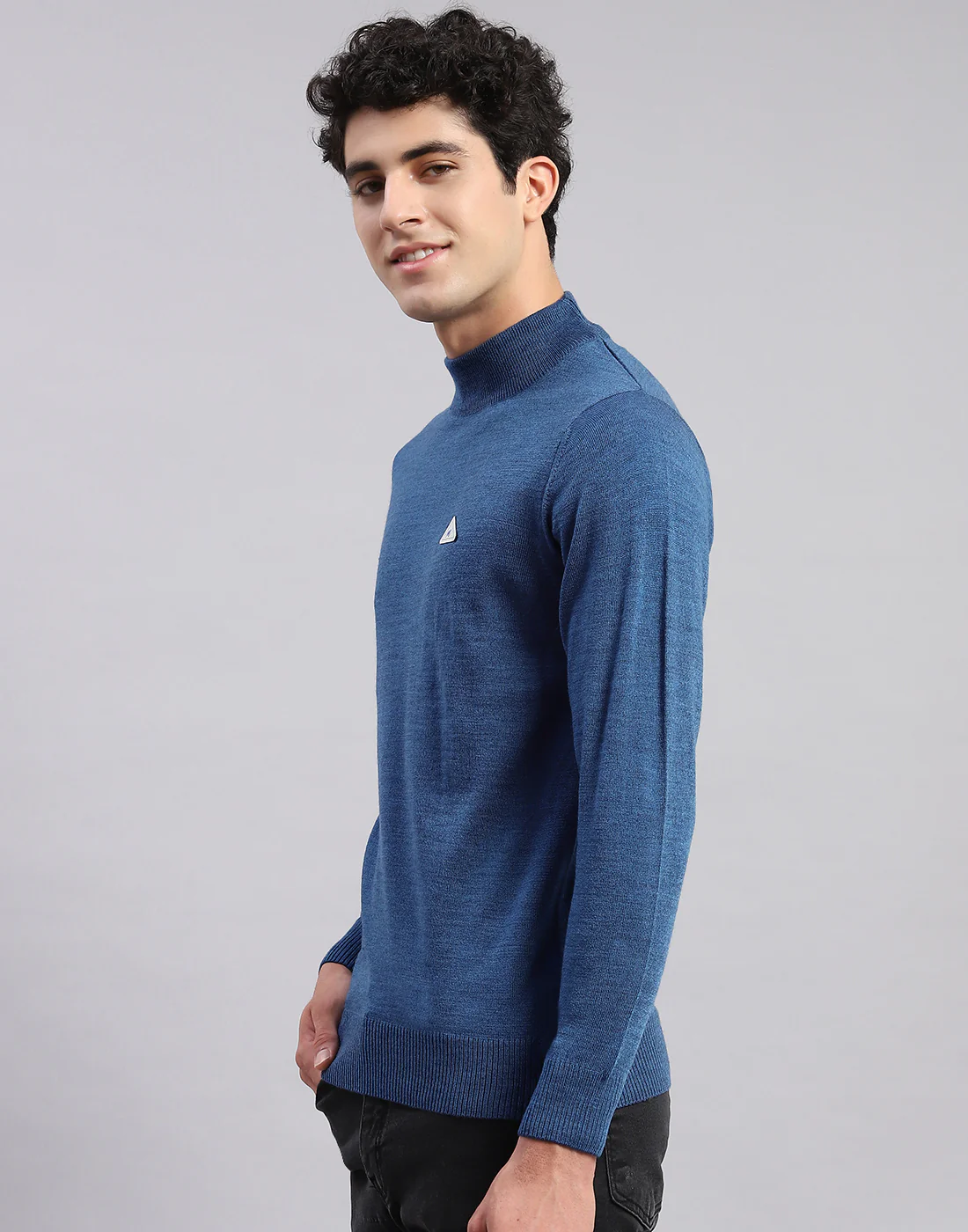 Men Blue Solid T Neck Full Sleeve Sweaters/Pullovers - Image 3