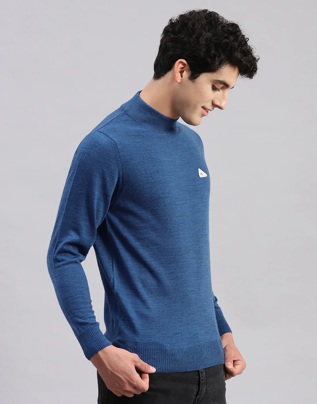 Men Blue Solid T Neck Full Sleeve Sweaters/Pullovers - Image 4