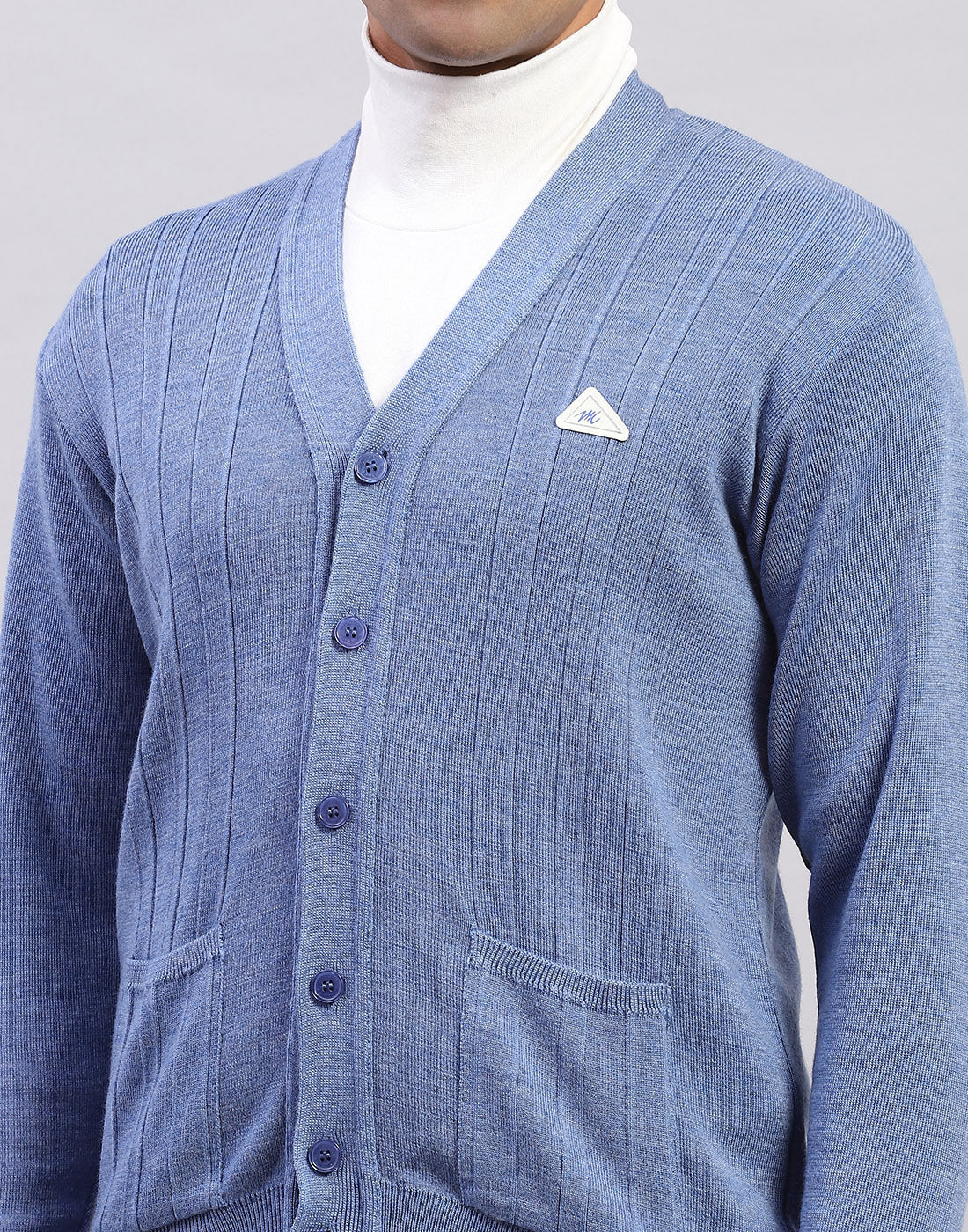 Men Blue Solid V Neck Full Sleeve Cardigan - Image 7