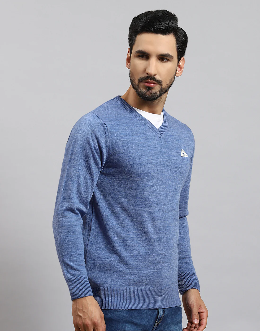 Men Blue Solid V Neck Full Sleeve Pullover - Image 4