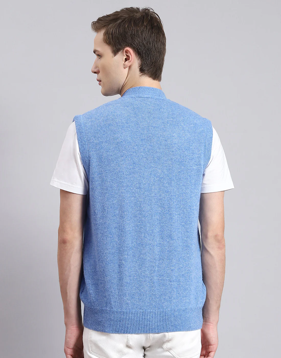 Men Blue Solid V Neck Sleeveless Cardigan - Image 5