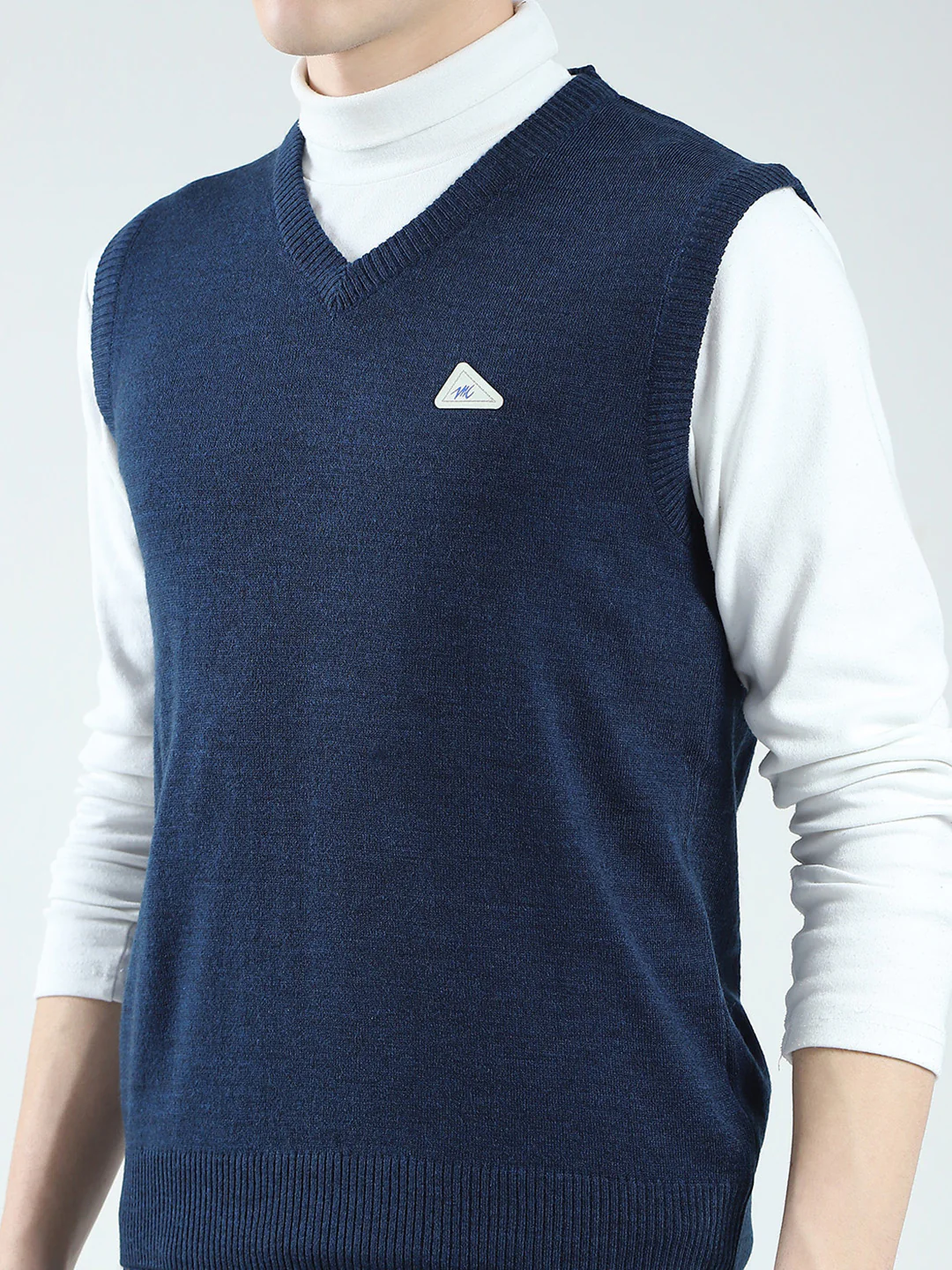 Men Blue Solid V Neck Sleeveless Sweater - Image 6