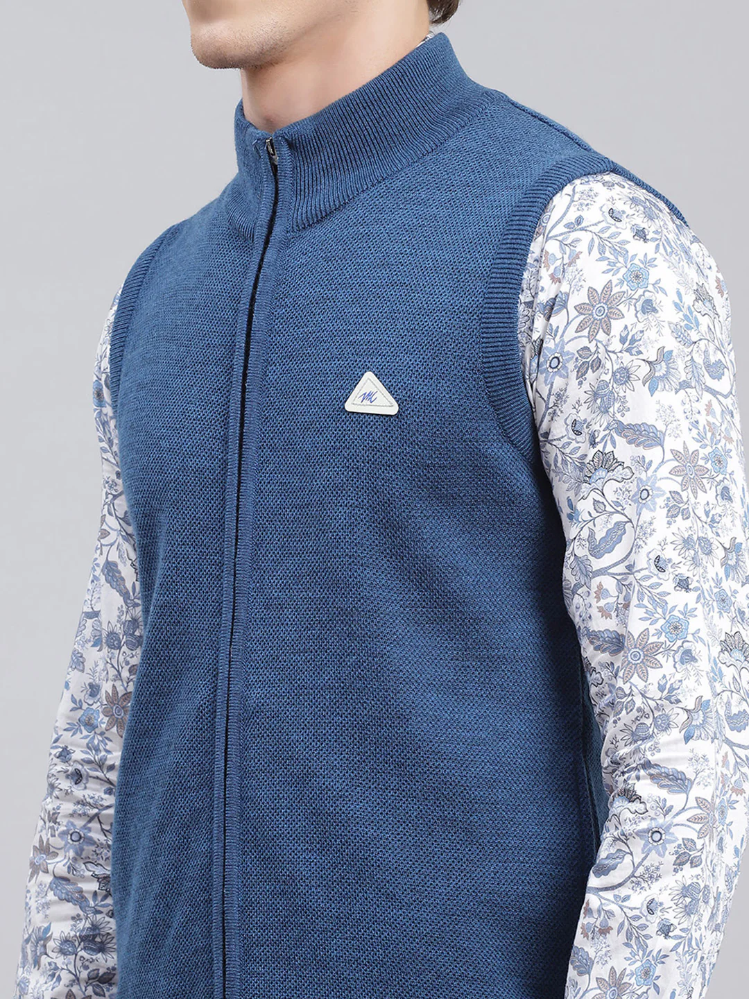 Men Blue Solid Wool blend Sweater - Image 6