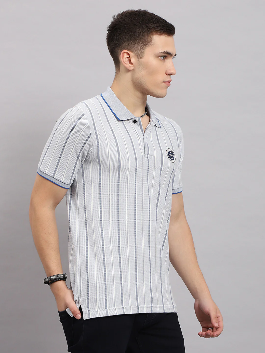 Men Blue Stripe Collar Half Sleeve T-Shirt - Image 4