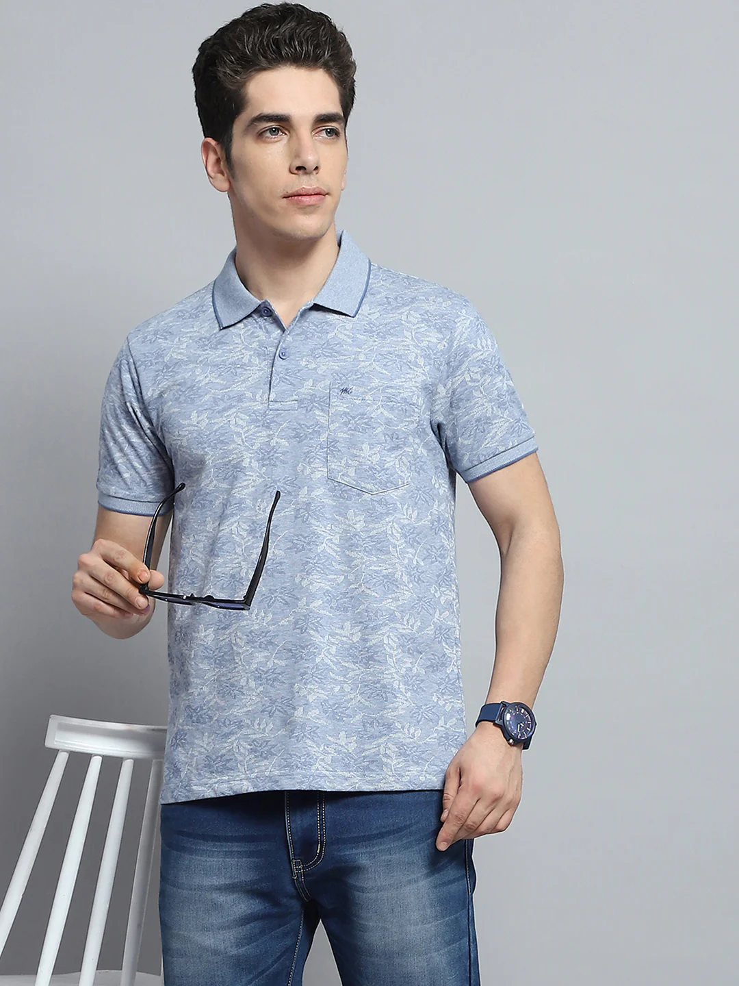 Men Blue Stripe Collar Half Sleeve T-Shirt - Image 6
