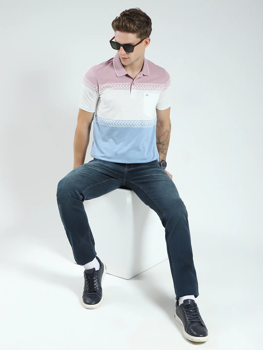 Men Blue Stripe Collar Half Sleeve T-Shirt - Image 2