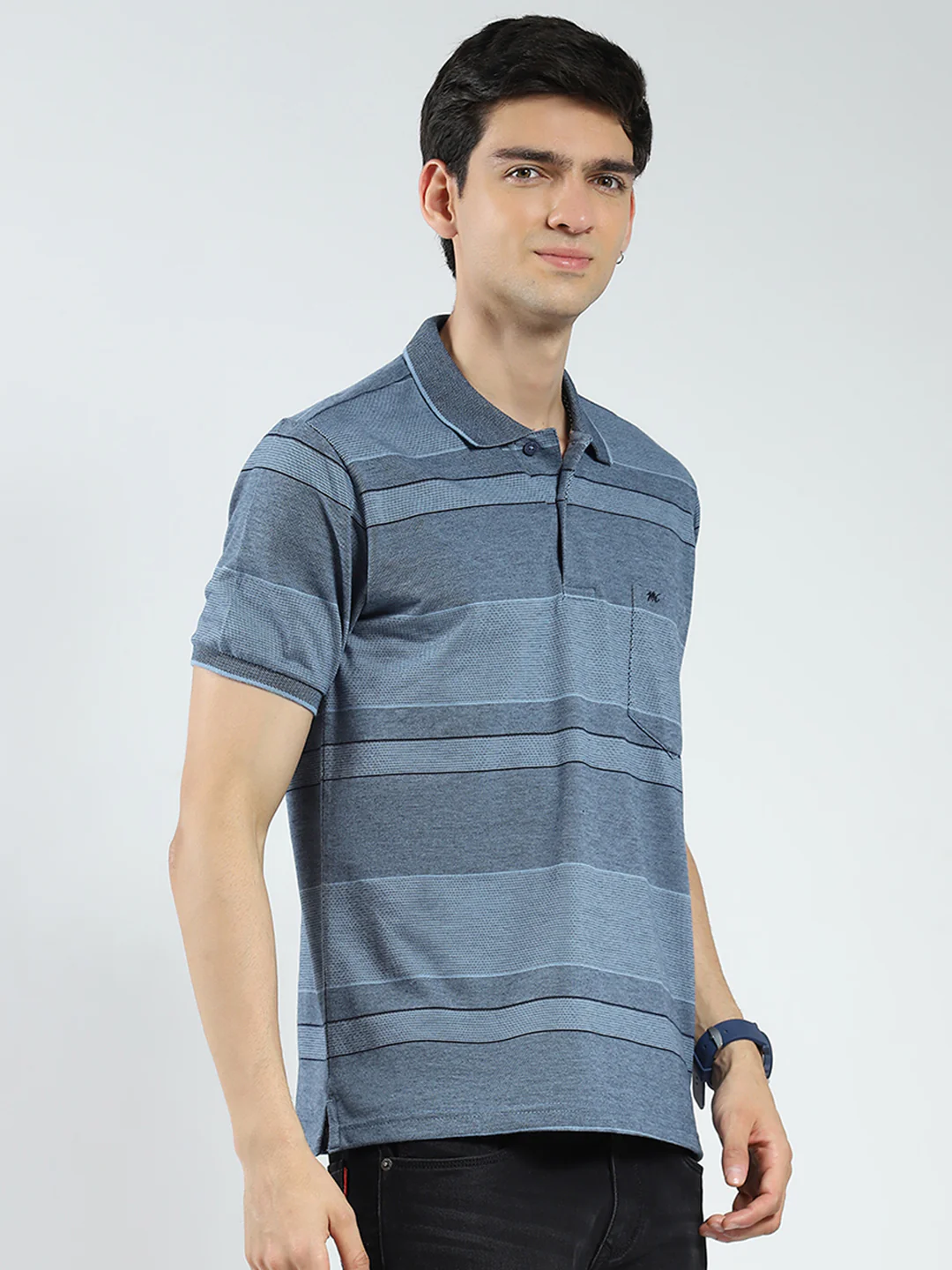 Men Blue Stripe Collar Half Sleeve T-Shirt - Image 4