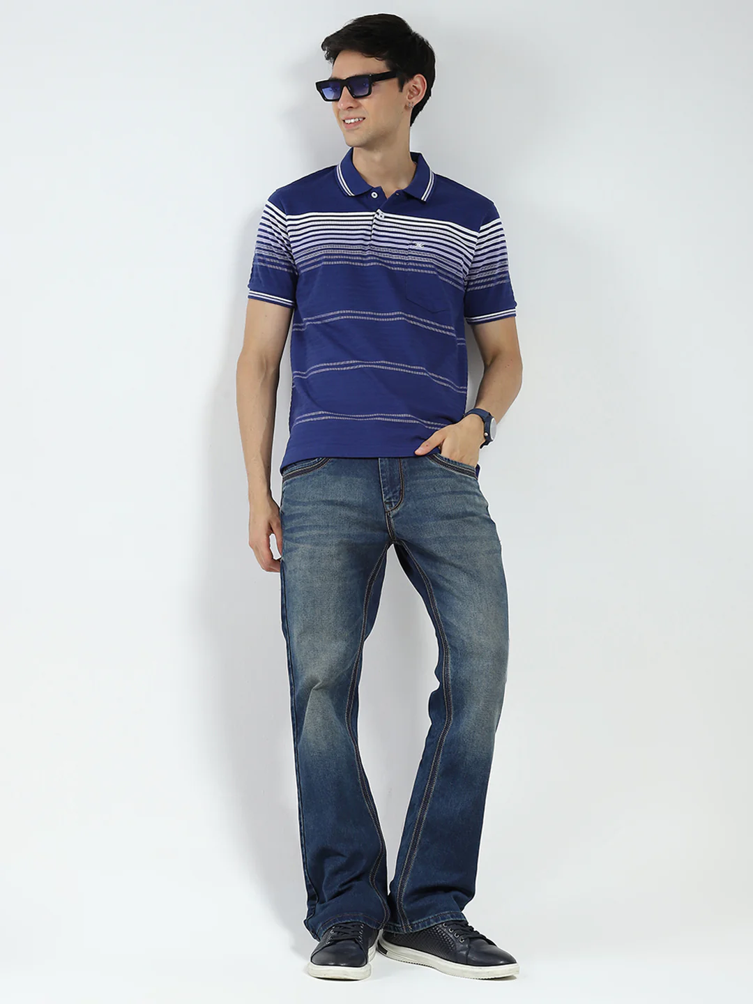 Men Blue Stripe Collar Half Sleeve T-Shirt - Image 2