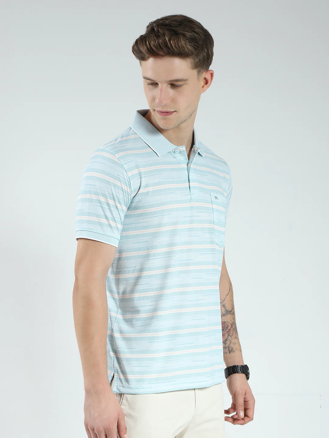 Men Blue Stripe Collar Half Sleeve T-Shirt - Image 4
