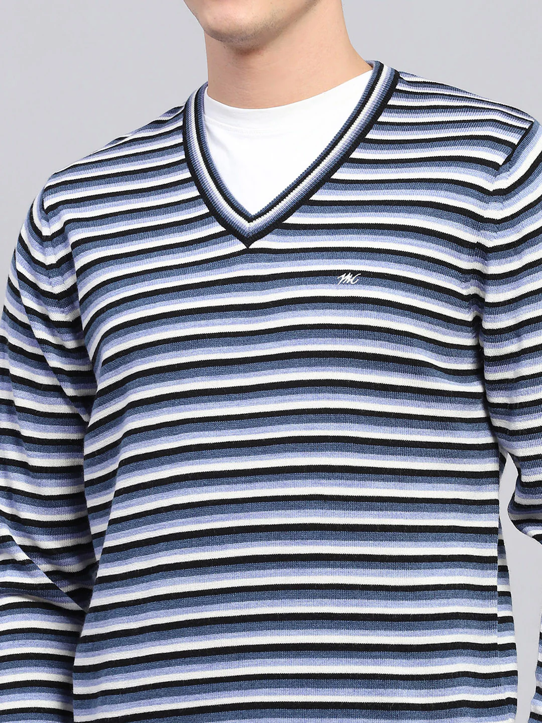 Men Blue Stripe V Neck Full Sleeve Pullover - Image 7
