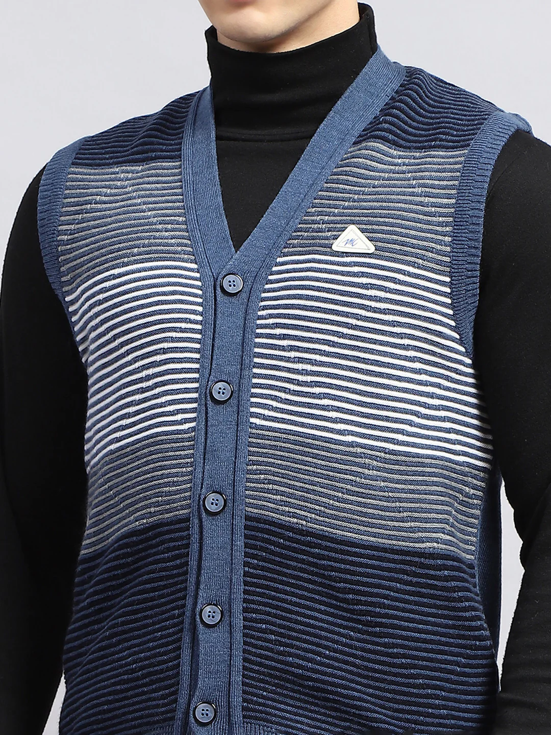 Men Blue Stripe V Neck Sleeveless Cardigan - Image 6