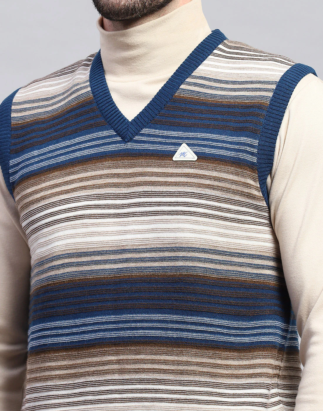 Men Blue Stripe V Neck Sleeveless Sweater - Image 6