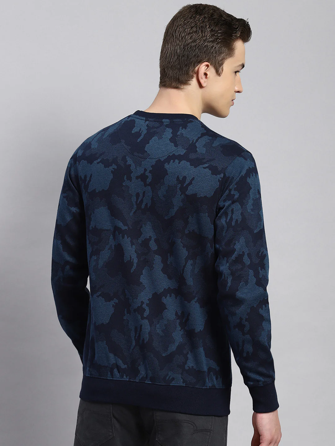 Men Blue Stripe Winter T-Shirt - Image 5