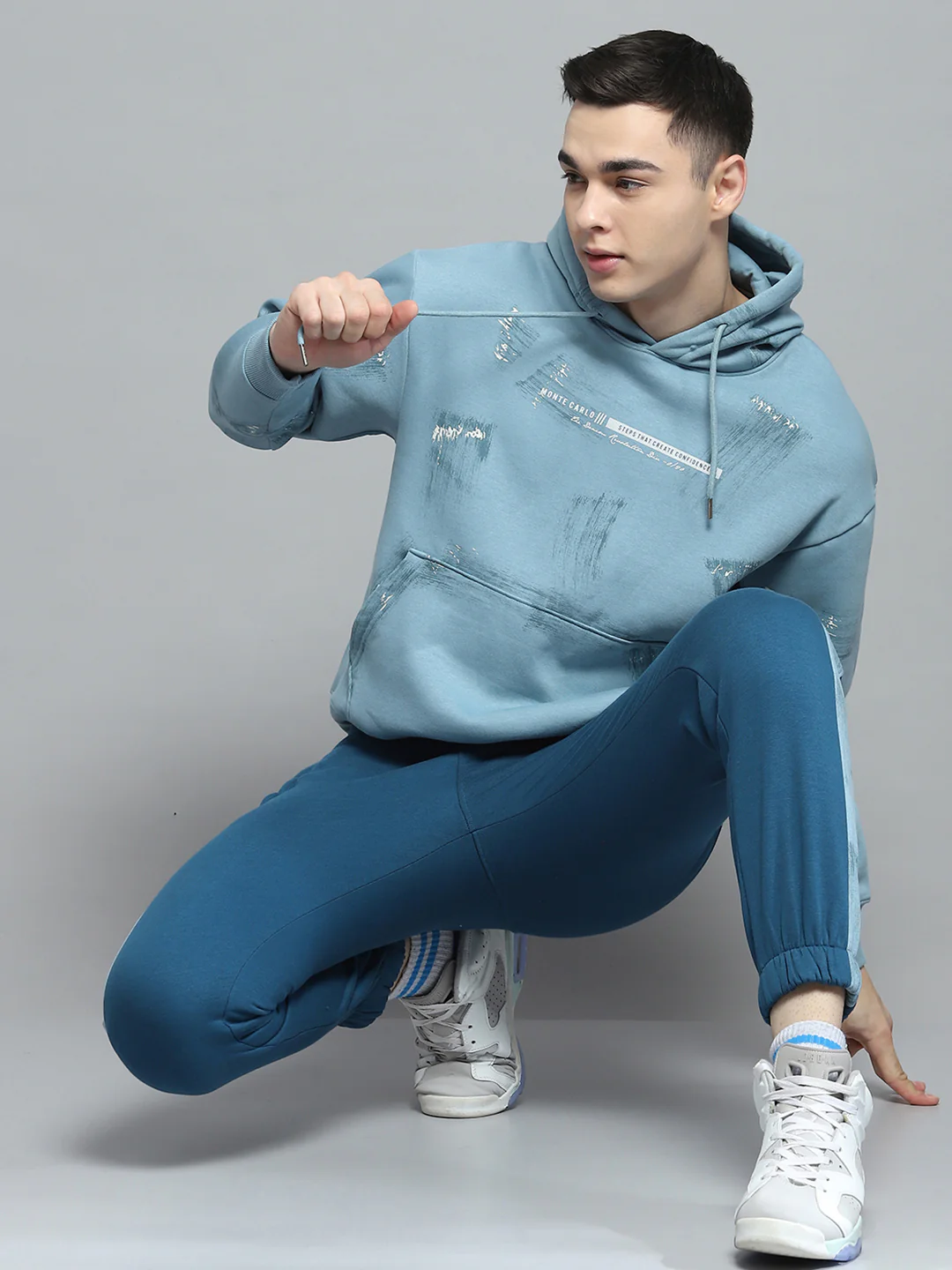 Men Blue & Teal Blue Printed Hooded Full Sleeve Winter Tracksuit - Image 2