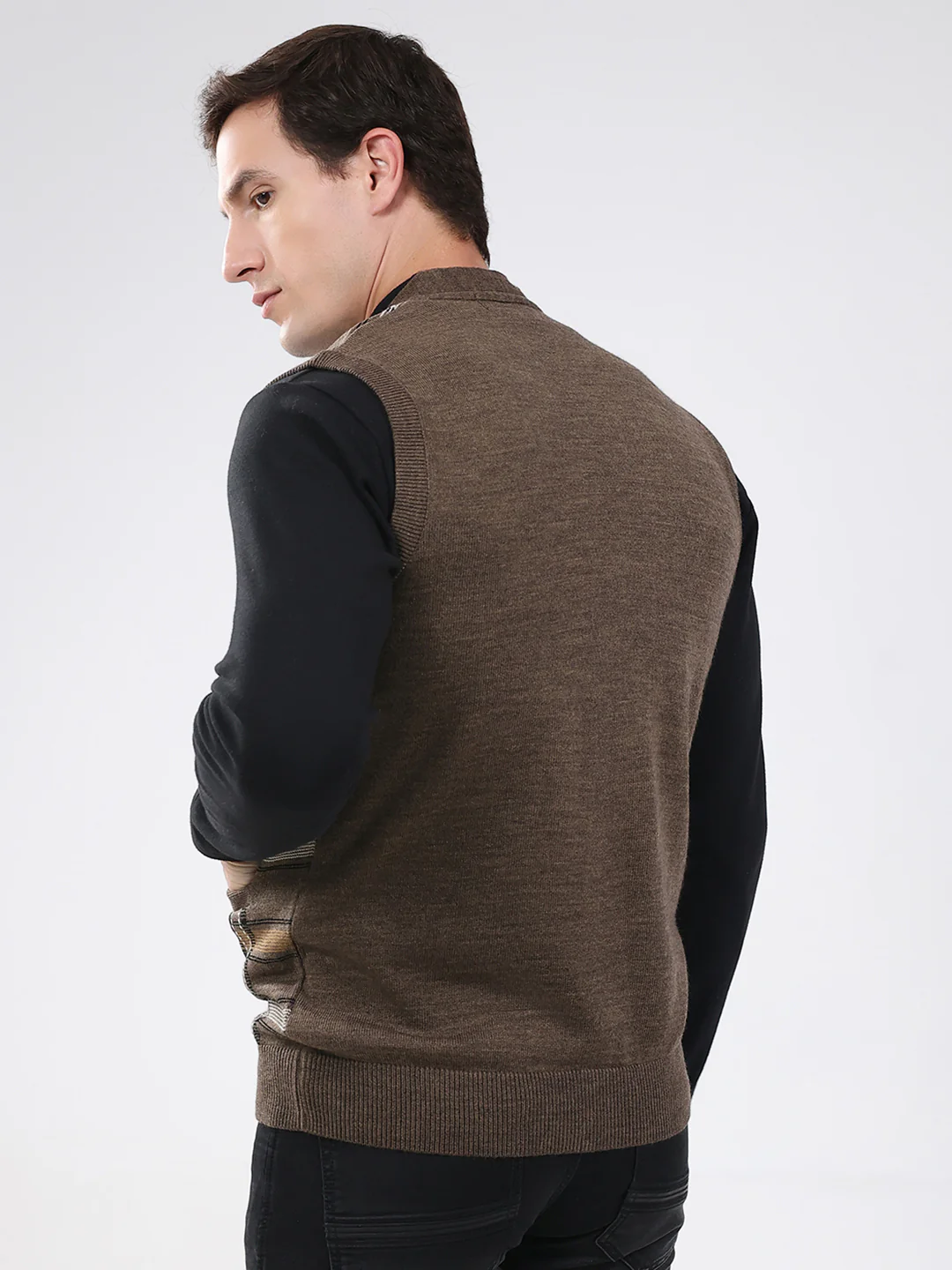 Men Brown Check V Neck Sleeveless Cardigan - Image 5