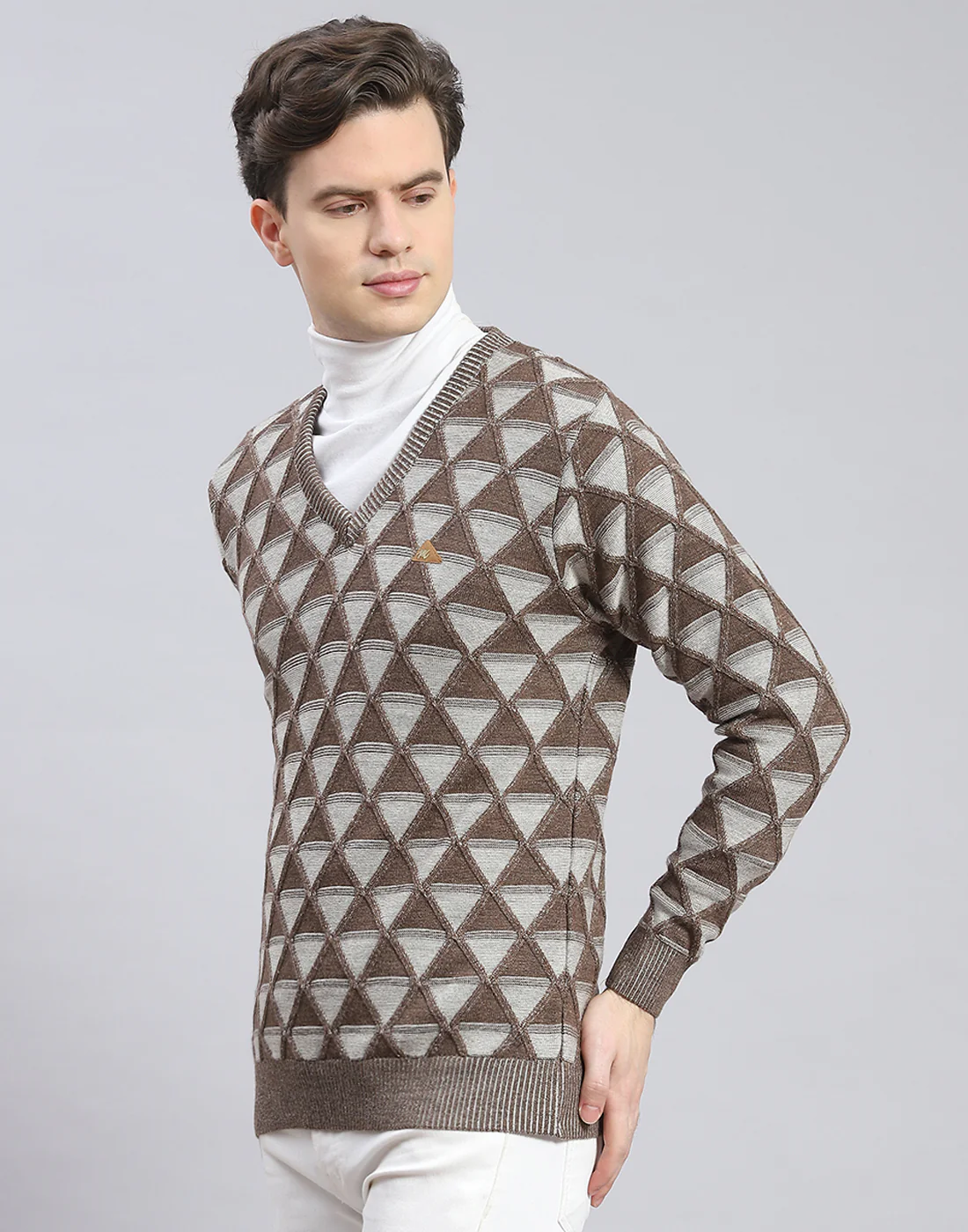 Men Brown Self Design V Neck Full Sleeve Pullover - Image 3