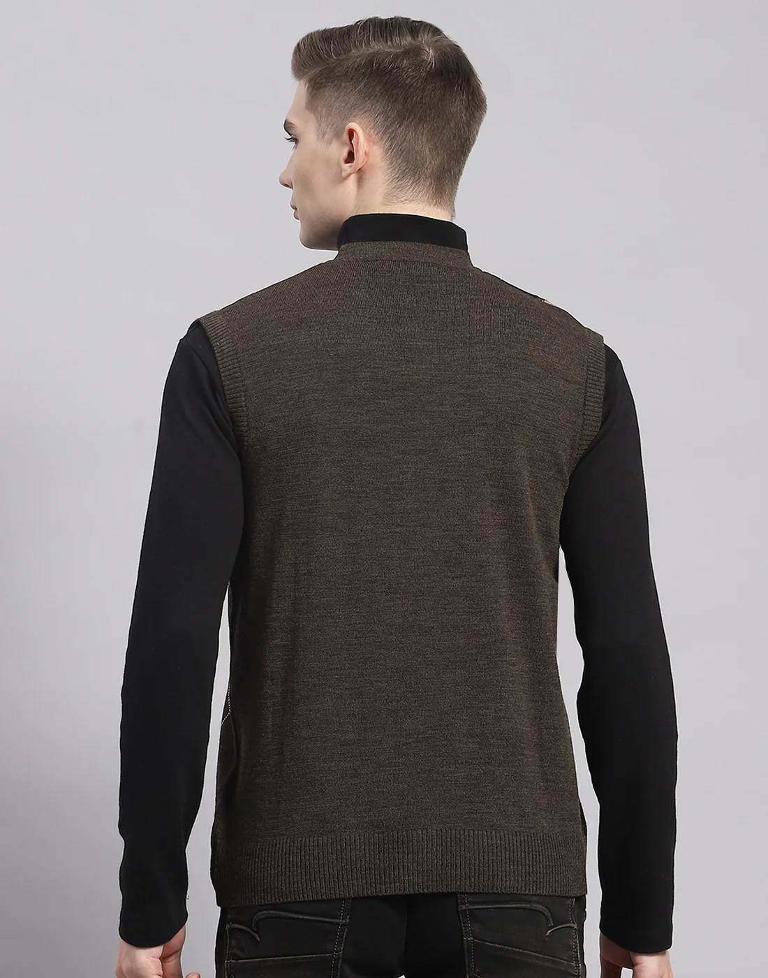 Men Brown Self Design V Neck Sleeveless Cardigan - Image 5