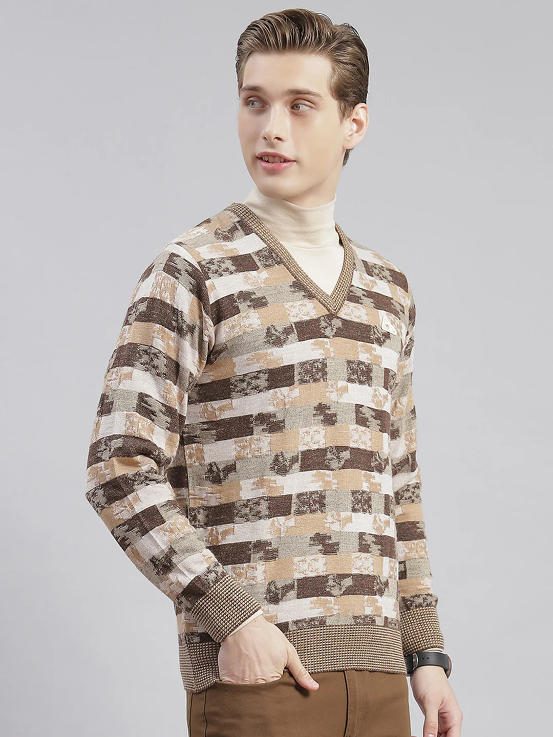 Men Brown Self Design V Neck Full Sleeve Cardigans - Image 4
