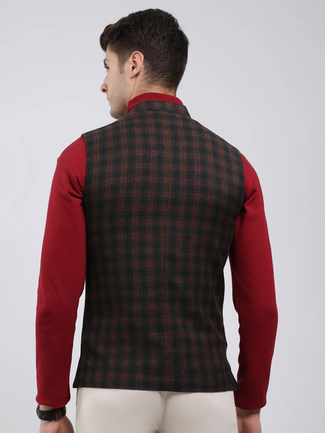 Men Brown Solid Band Neck Sleeveless Jacket - Image 5