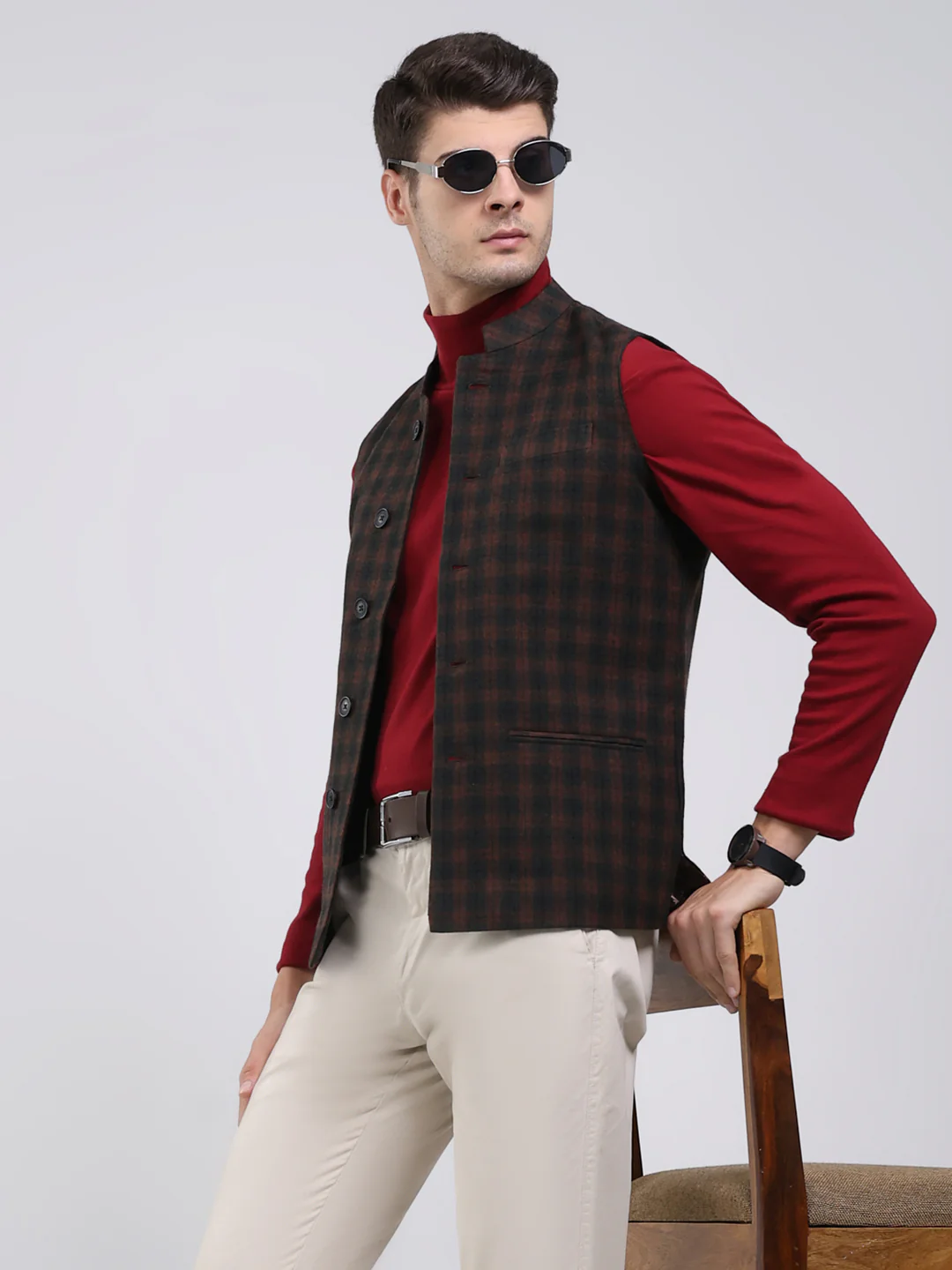 Men Brown Solid Band Neck Sleeveless Jacket - Image 6
