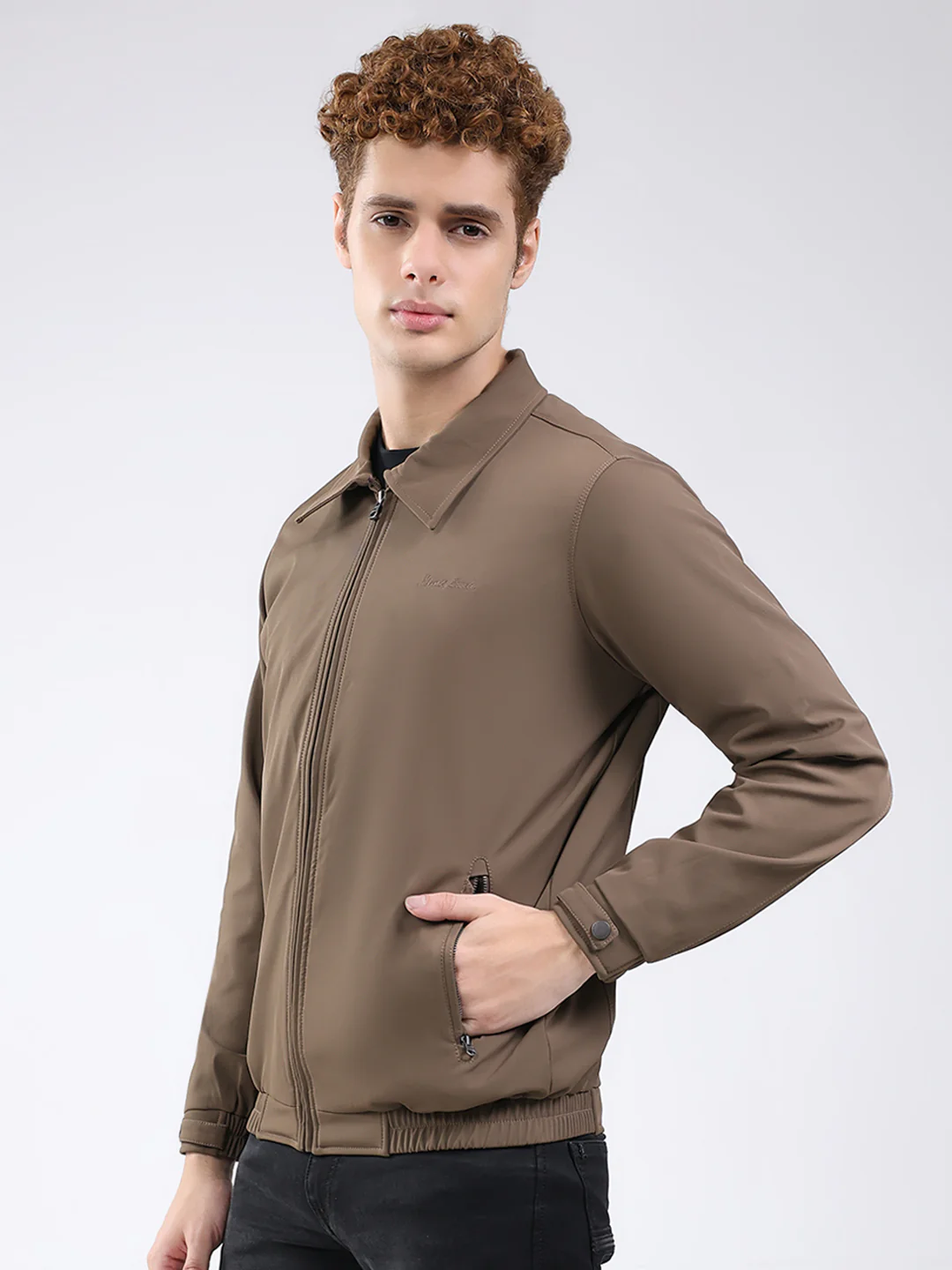 Men Brown Solid Collar Full Sleeve Jacket - Image 3