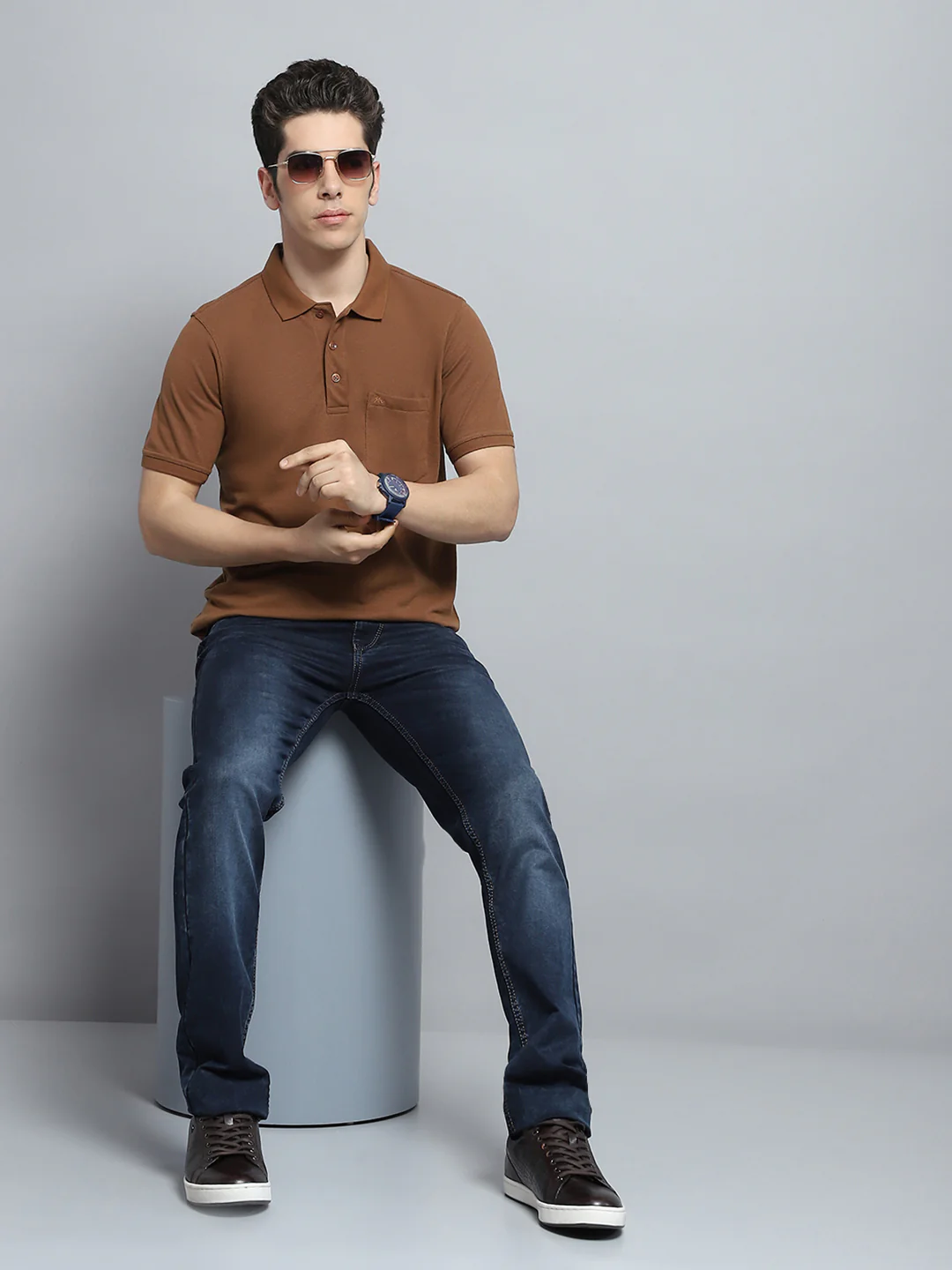 Men Brown Solid Collar Half Sleeve T-Shirt - Image 2