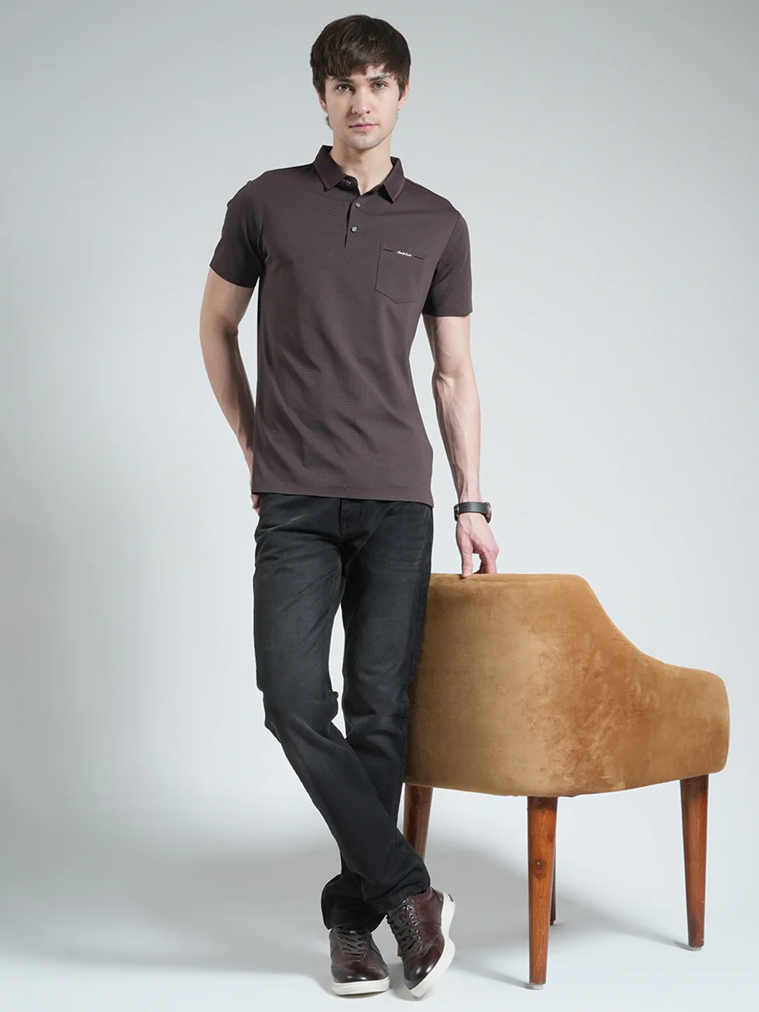 Men Brown Solid Collar Half Sleeve T-Shirt - Image 2