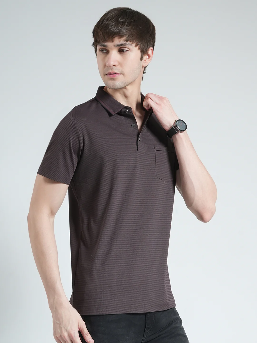 Men Brown Solid Collar Half Sleeve T-Shirt - Image 4
