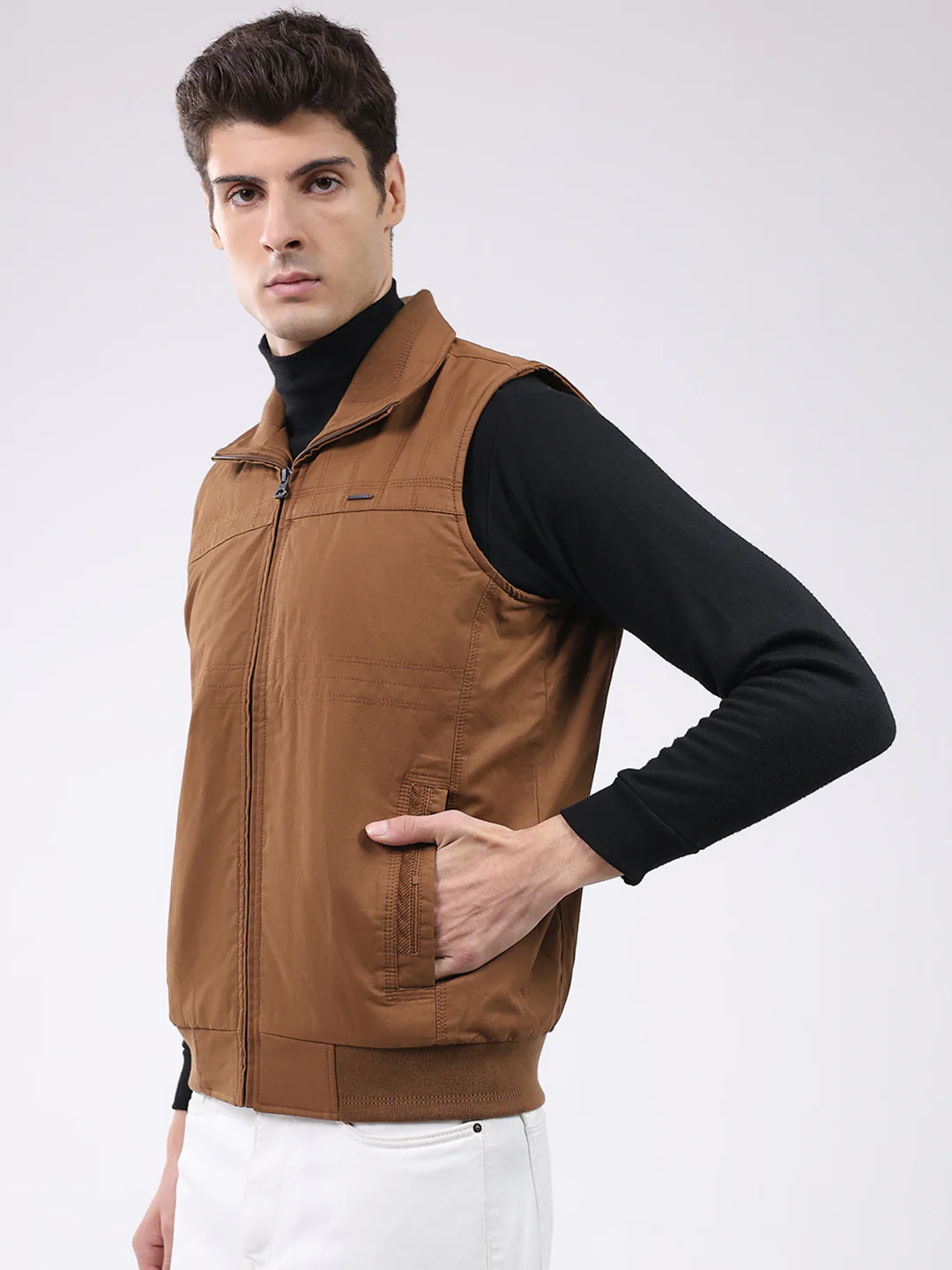 Men Brown Solid Collar Sleeveless Jacket - Image 3