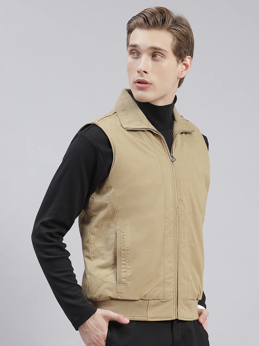 Men Brown Solid Collar Sleeveless Jackets - Image 4