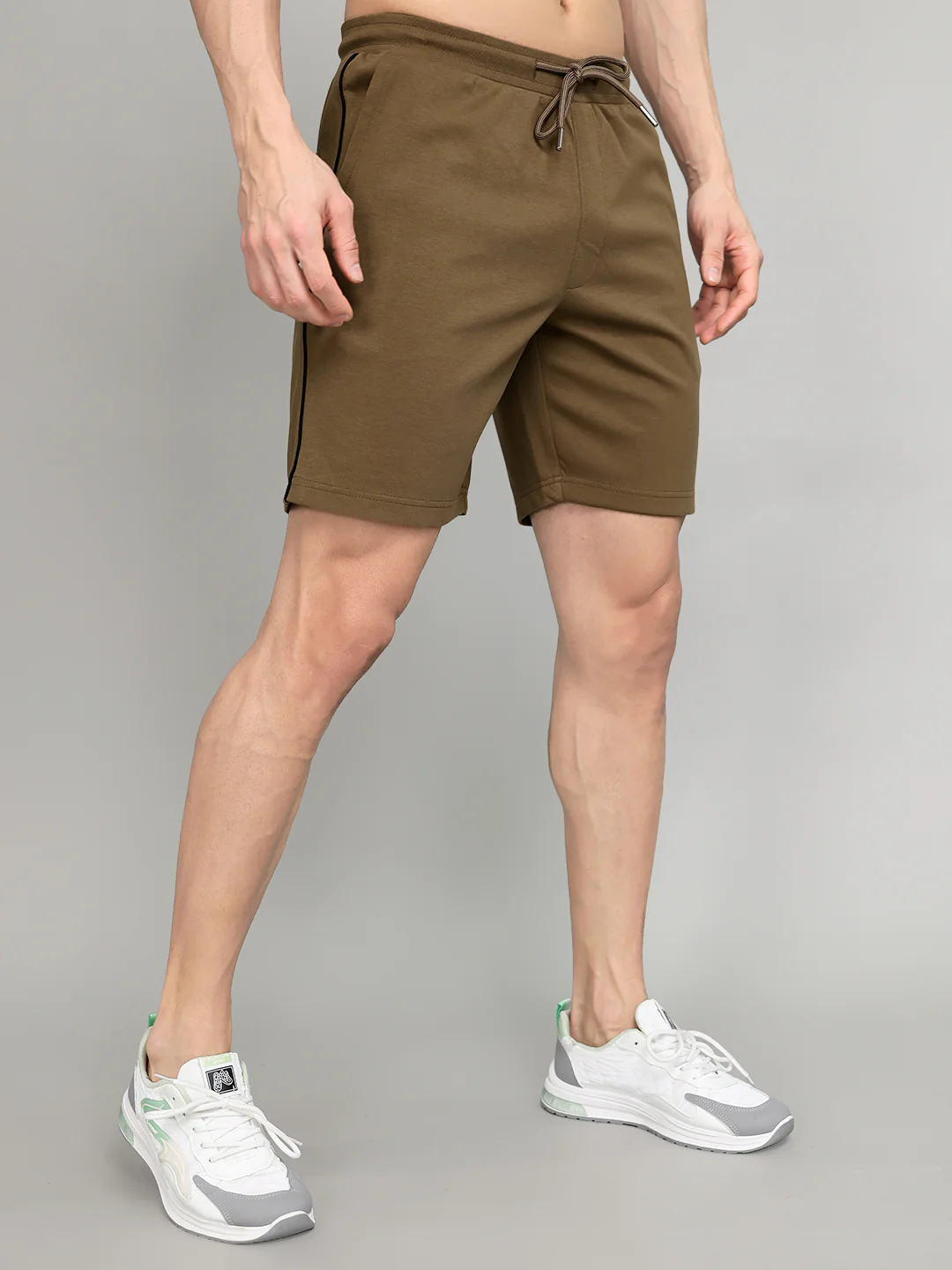 Men Brown Solid Regular Fit Bermuda - Image 3