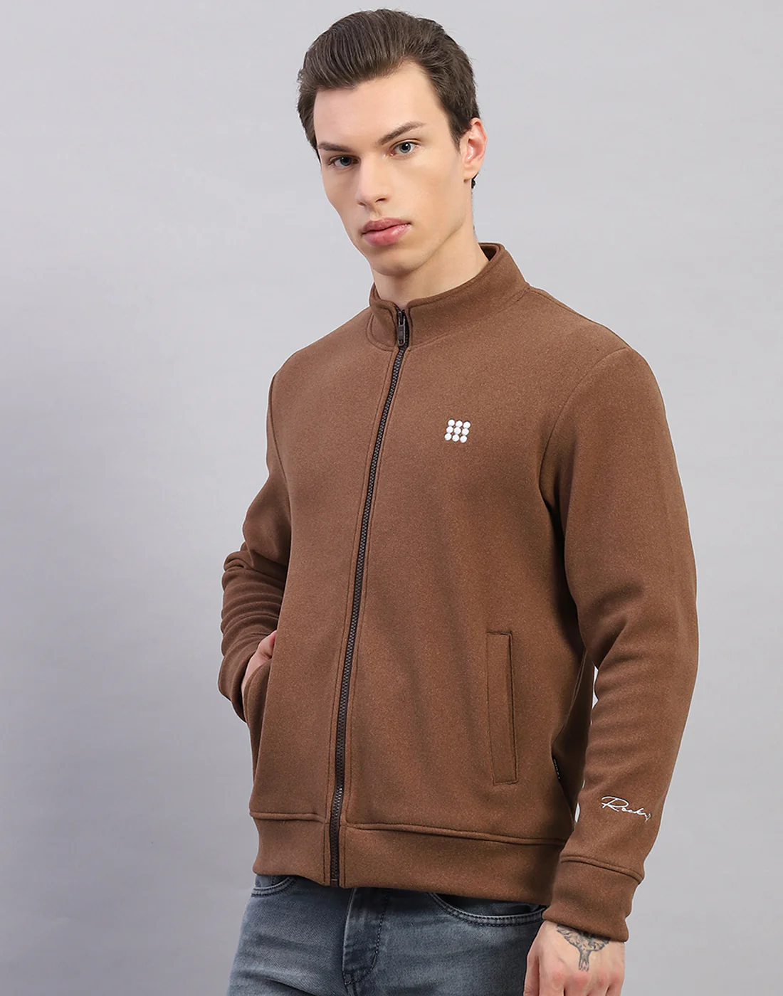 Rock.it Men Brown Solid Round Neck Full Sleeve Sweatshirt - Image 3
