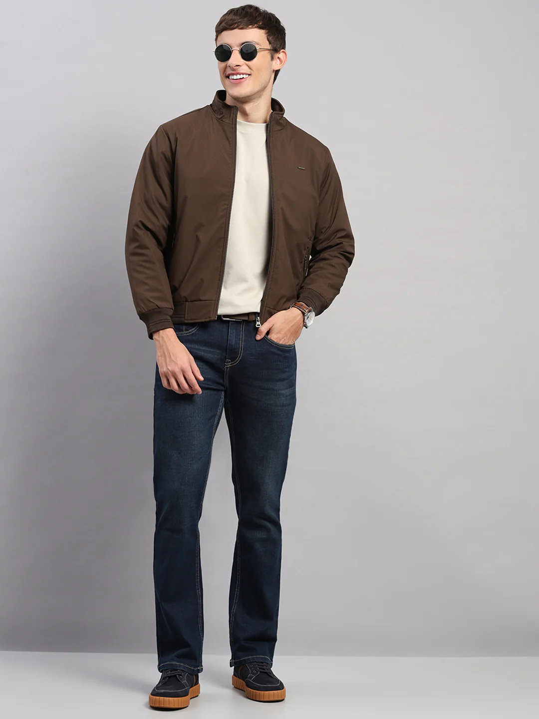 Men Brown Solid Stand Collar Full Sleeve Jacket - Image 2