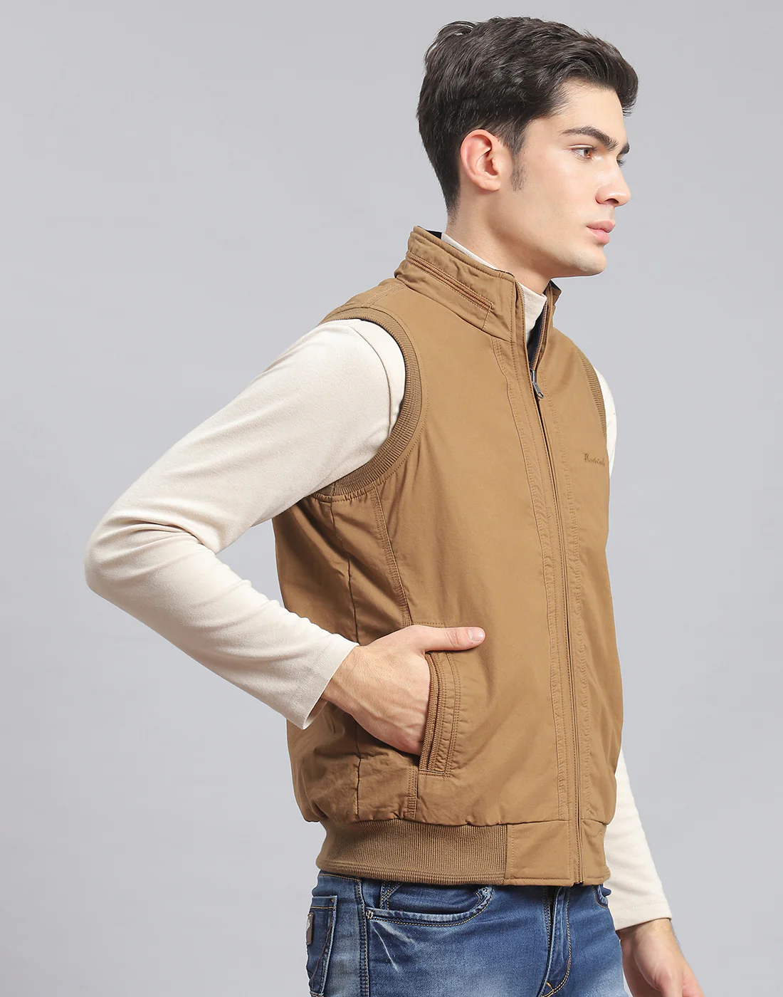 Men Brown Solid Stand Collar Sleeveless Jacket - Image 6