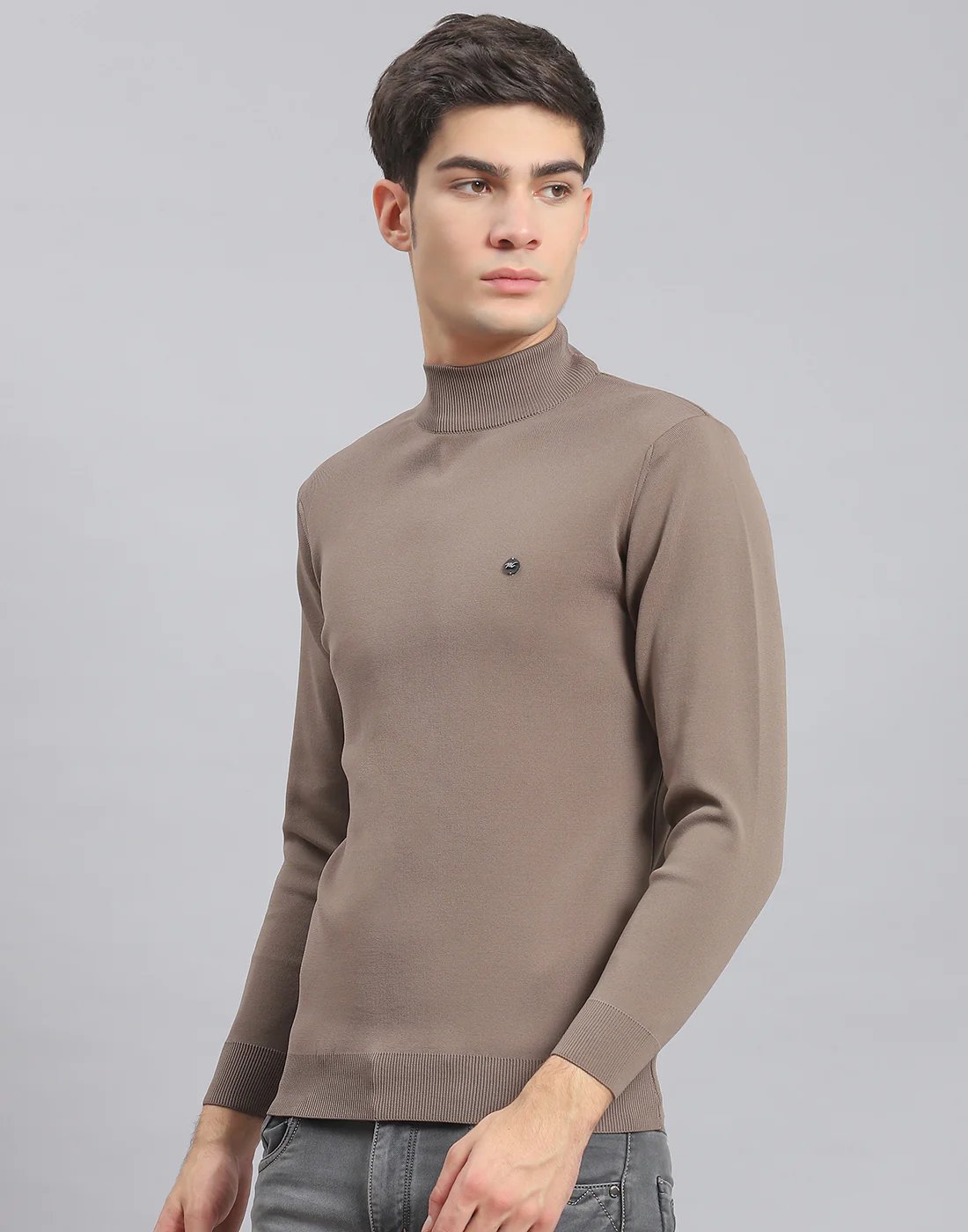 Men Brown Solid T Neck Full Sleeve Sweater - Image 4