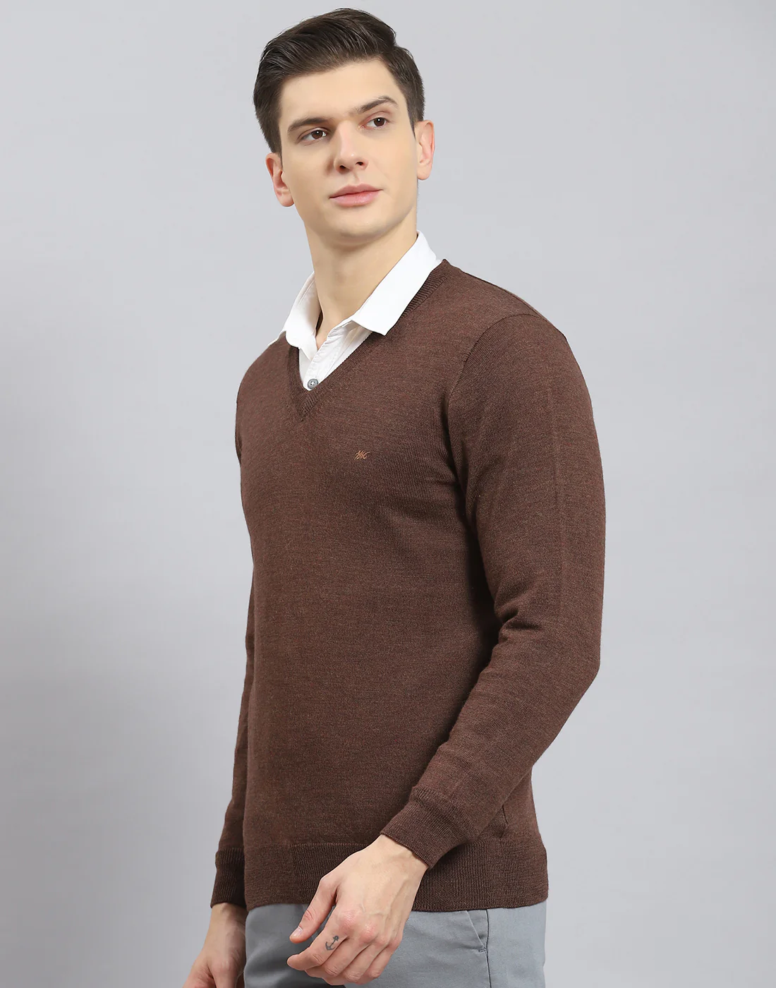 Men Brown Solid V Neck Full Sleeve Pullover - Image 4