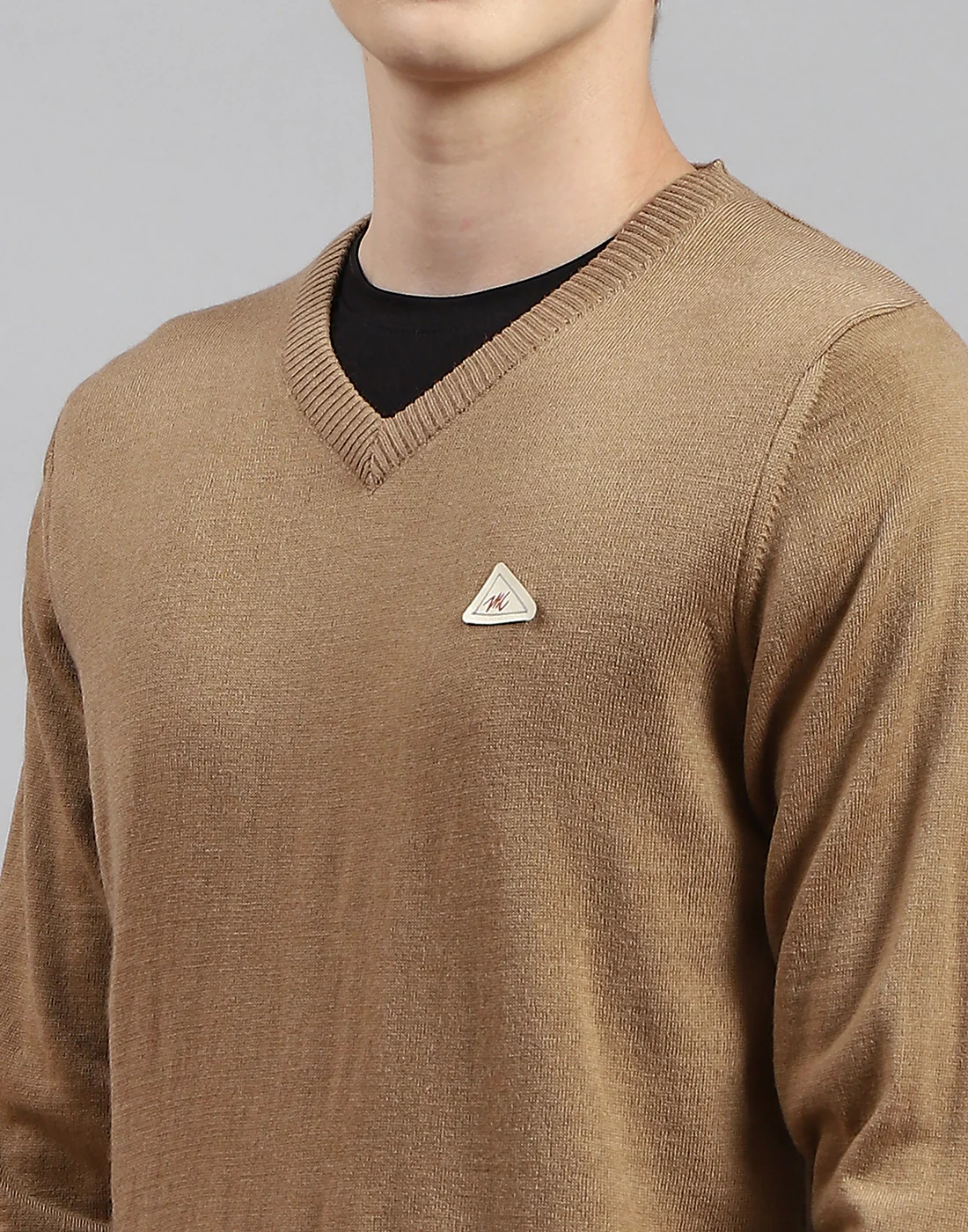 Men Brown Solid V Neck Full Sleeve Pullover - Image 6