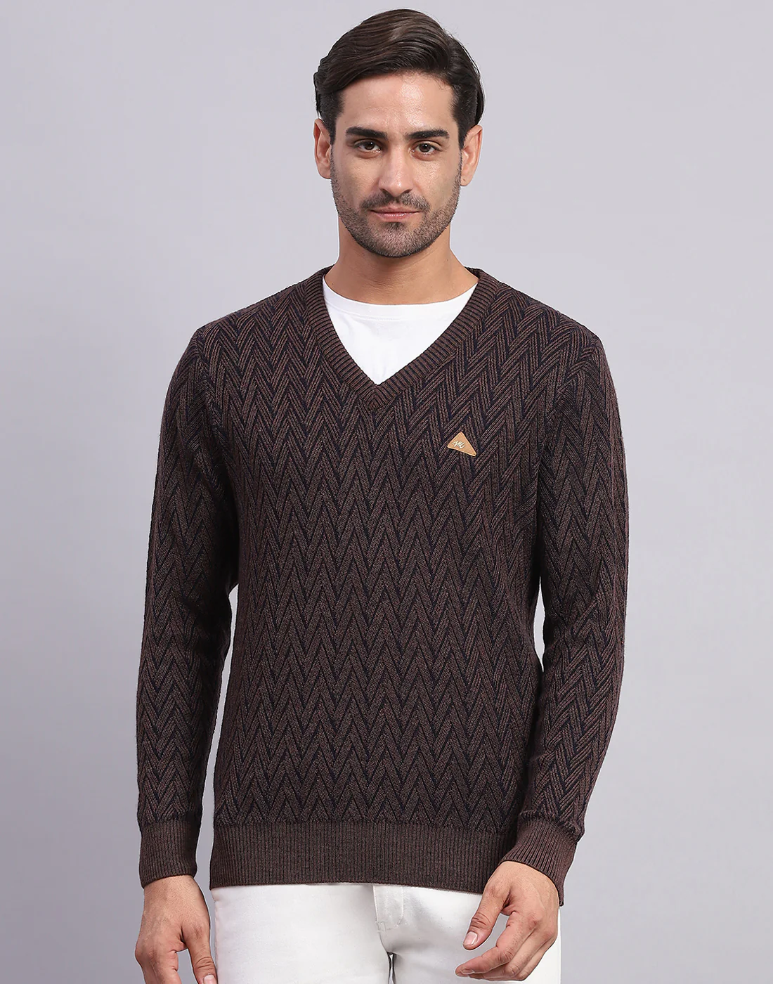 Men Brown Solid V Neck Full Sleeve Pullover - Image 2