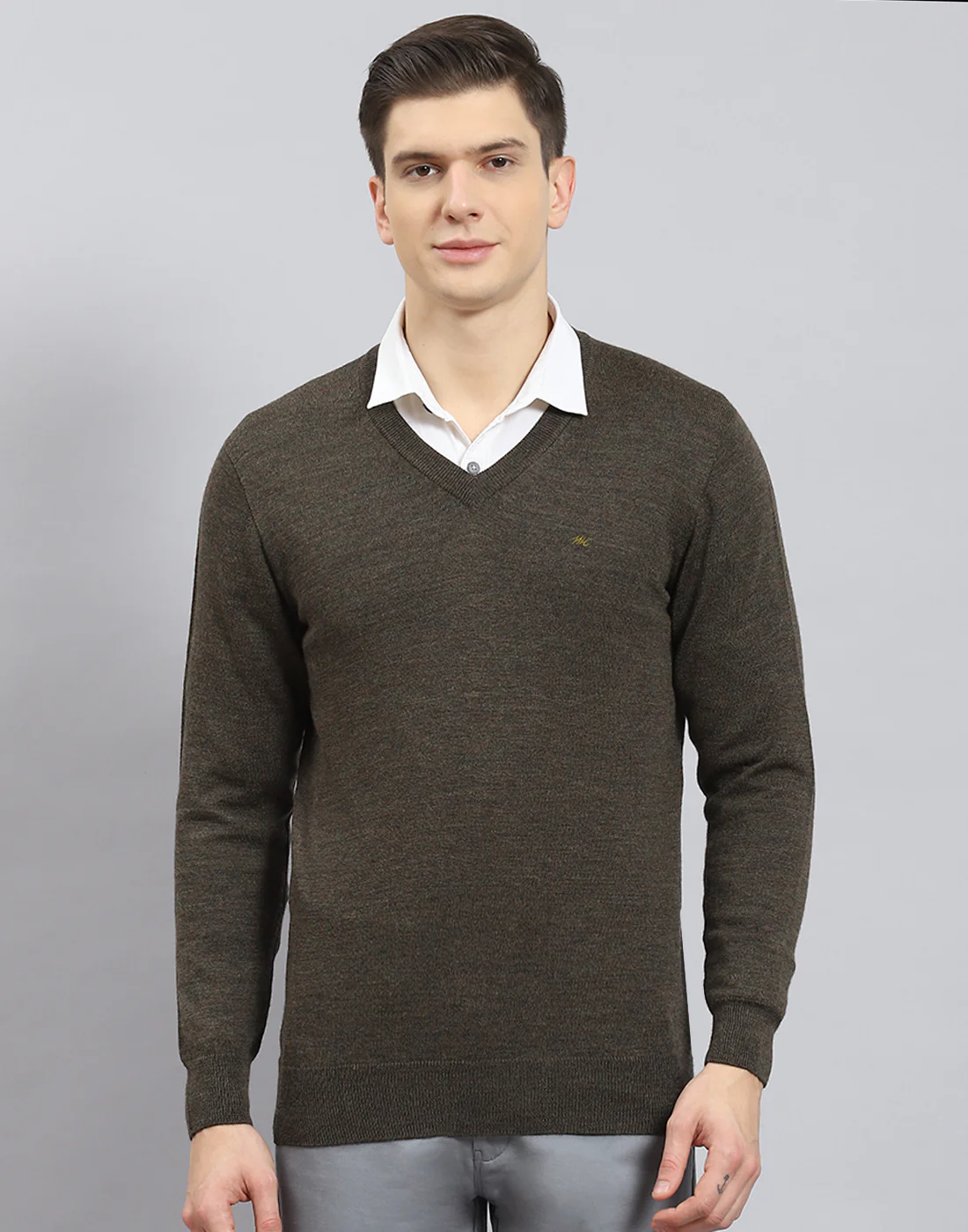 Men Brown Solid V Neck Full Sleeve Sweater - Image 3